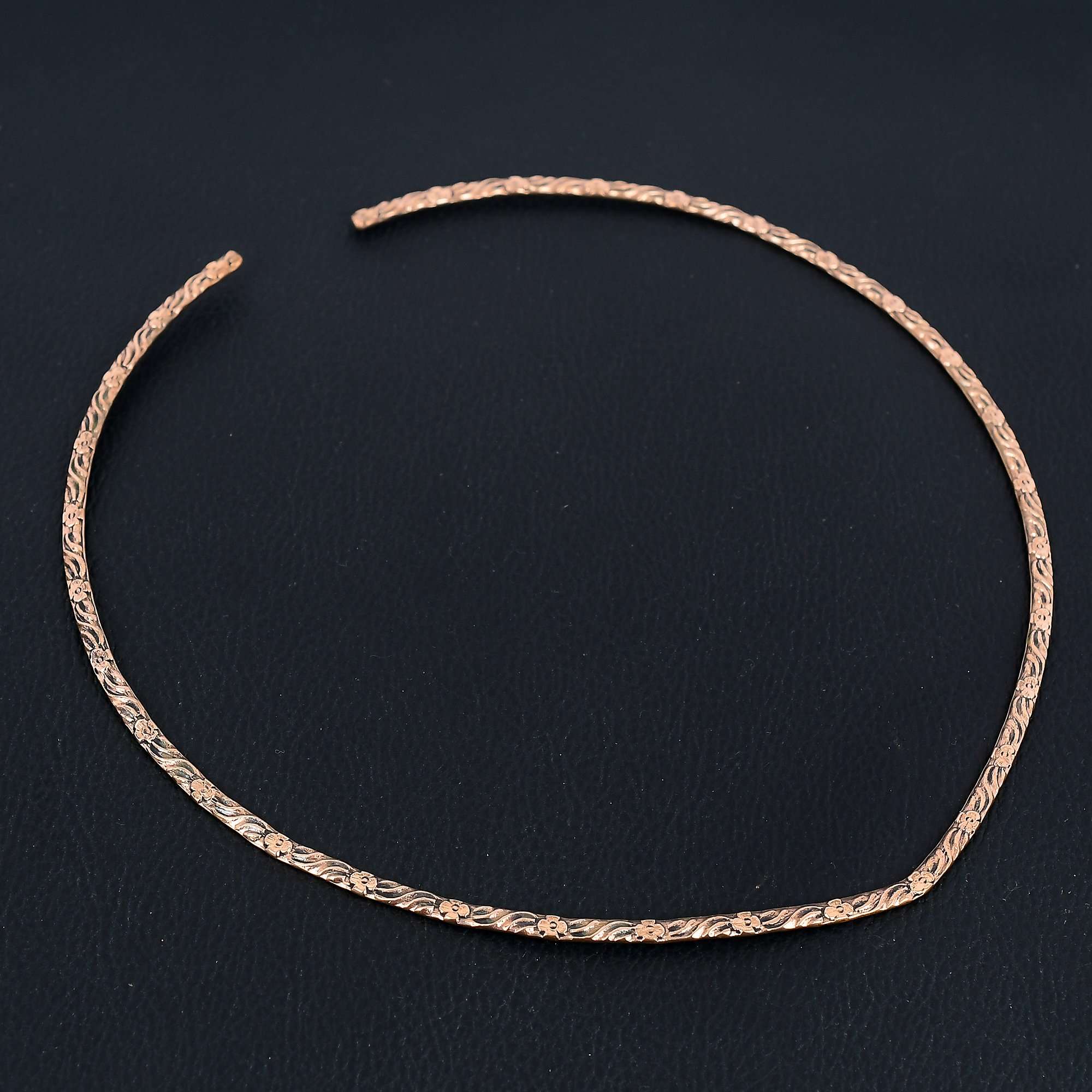 

Длинное ожерелье из кованой чистой меди с маленькими и большими круглыми овальными звеньями, минималистские украшения, медные украшения ручной работы для нее/него