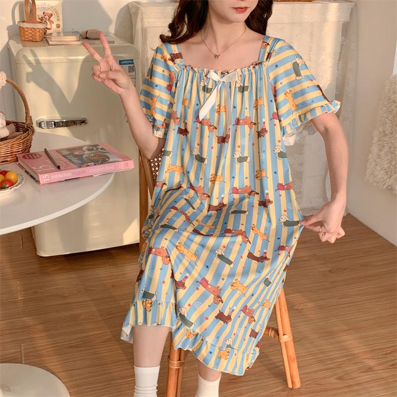 Women's Plus Size Ice Silk Nightdress - Summer Over-the-Knee, High-End, Loose Fit, Thin Section for Sizes Up To 300 Jin