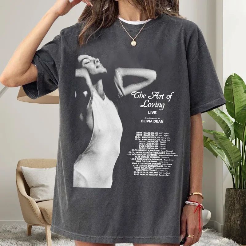 

Olivia Dean The Art of Loving Live Inspired T-Shirt Summer Unisex Loose and Breathable Y2k Casual Loose T-shirt Unisex XXXL