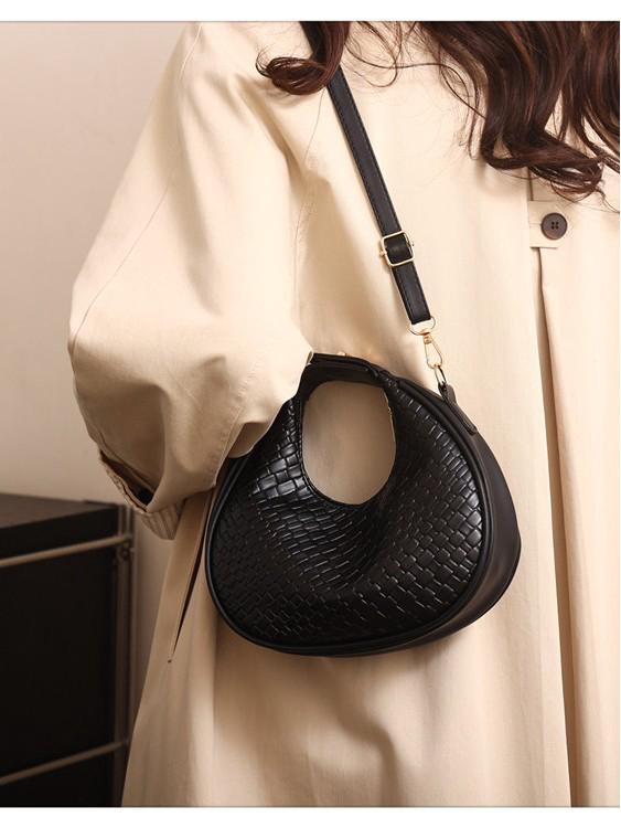2025 Ρετρό Γυναικεία Τσάντα Χιαστί Σχήμα Ημισελήνου – Ειδικού Σχεδιασμού Τσάντα Ώμου