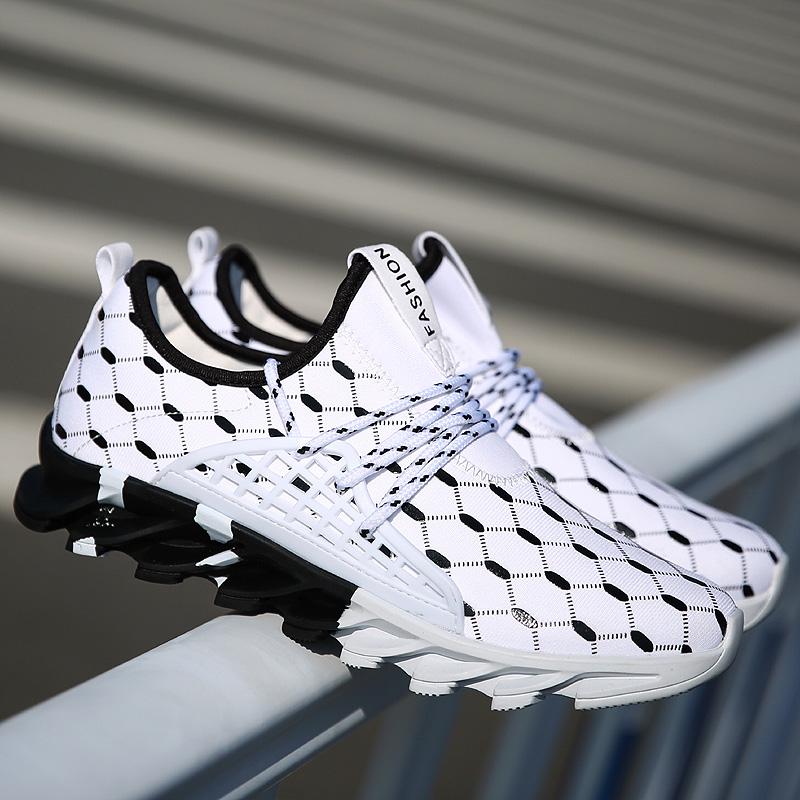 Fashion Men Outdoor Travel Sneaker Lightweight Soft Sole Lace Up Mesh Tenis Masculino  Breathable Casual Sneakers Shoes Large Size 39-47