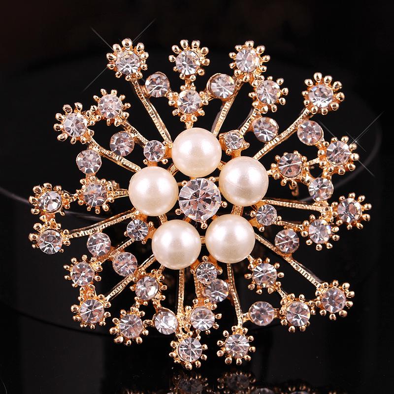 Wind Fashion Versatile Handmade Crystal Colorful Diamonds Flowers Large Pearl Brooch Female Pin Long-Lasting Color Exquisite Hypoallergenic Brooch