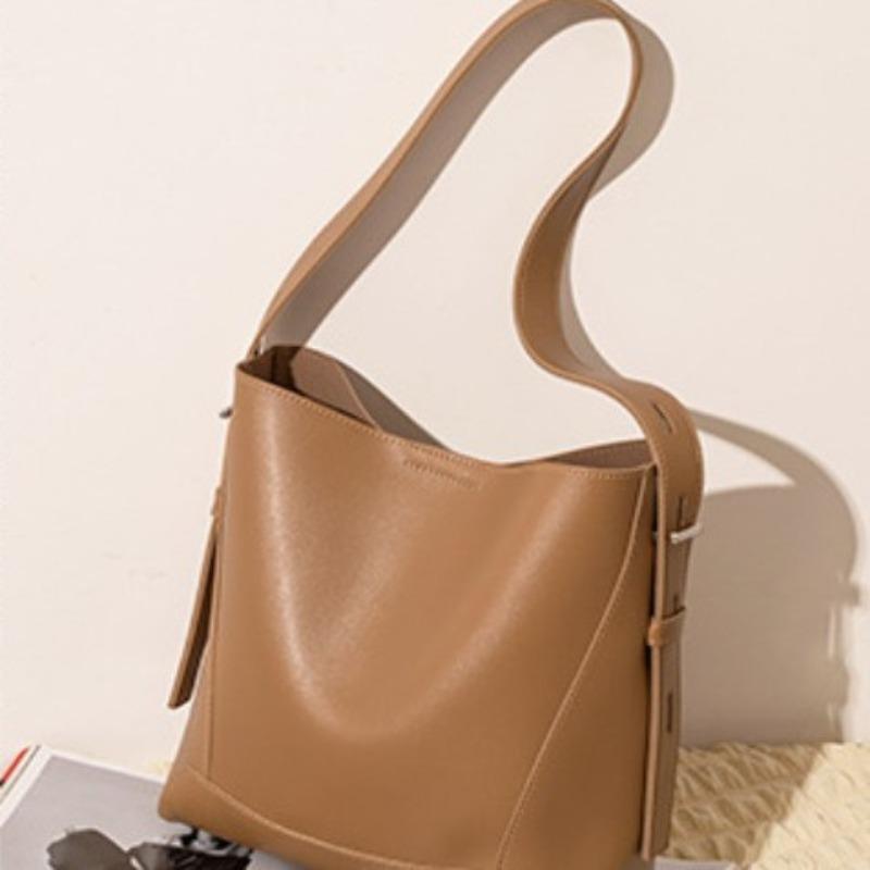 Fashion Bucket Bag, Niche Design, Commuting Shoulder Bag, Fashionable Crossbody Bag