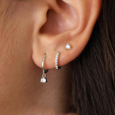 Set da 3 orecchini Huggie per cartilagine delicati Argento Sterling 925 Perno placcato Oro 14K Ipoallergenici per Piercing Multipli