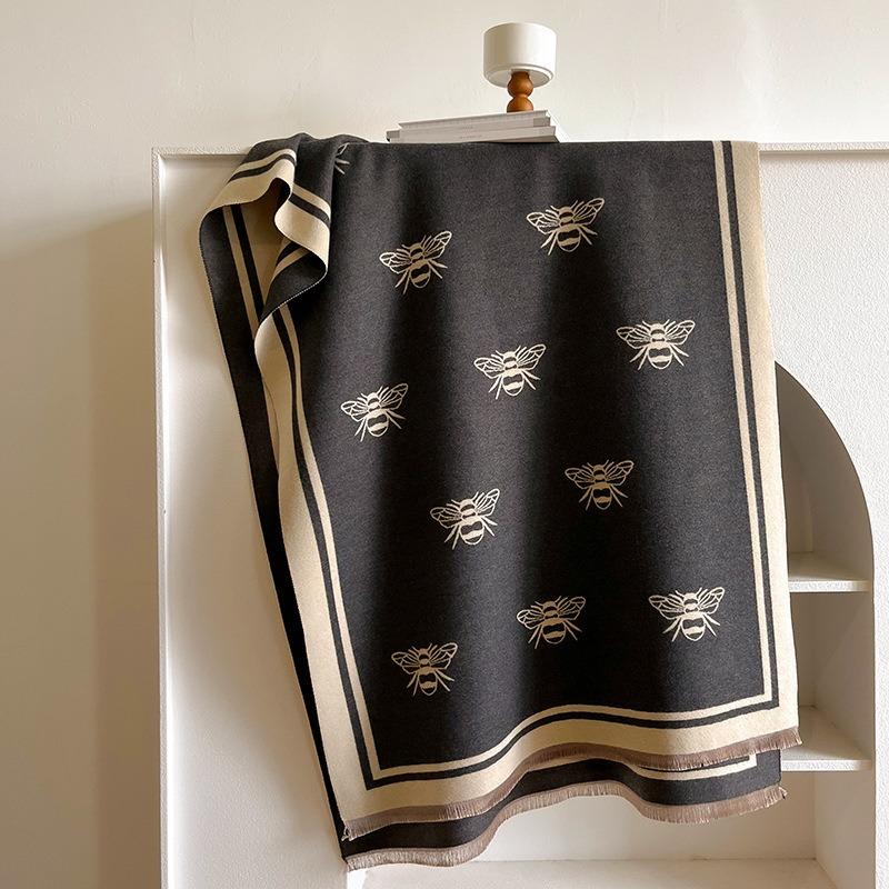Little bee scarf imitation cashmere shawl warm autumn and winter fashion versatile simple short fringed scarf