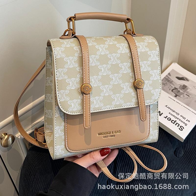 College Student Travel Backpack Women's 2025 New Retro Premium School Bag Commuter Backpack Going Out Handbag