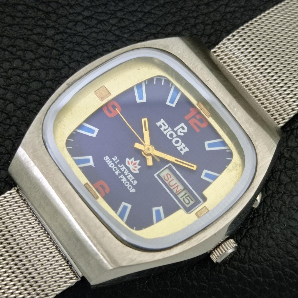 VINTAGE RICOH R31 AUTOMATIC JAPAN MENS BLUE COLOR DIAL WATCH a707954-1
