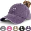 1 Stück Retro Gewaschene Baseballkappe mit Stickerei eines kleinen Herzens für den Pferdeschwanz für Damen, Verstellbare Damen-Kappe für den täglichen Gebrauch im Freien