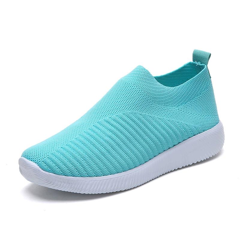 Women's Shoes Lightweight Breathable Mesh Slip-On Sneakers Black White Sport Running for Casual Party Fashion Ladies Shoes
