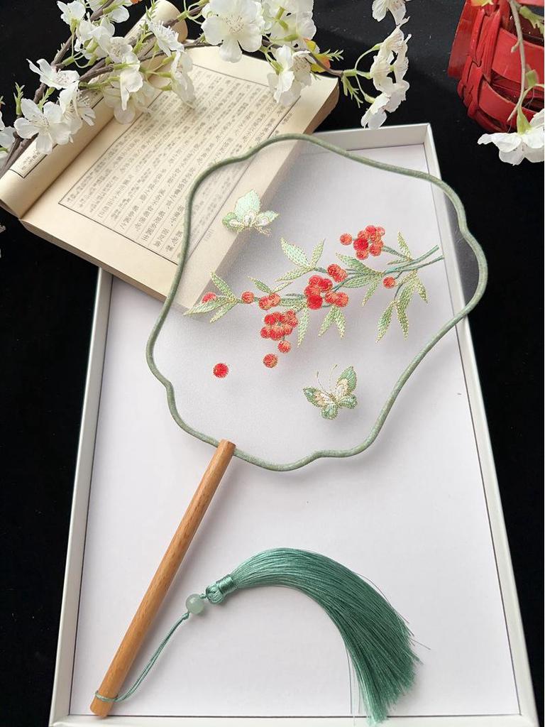 Ancient Style Chinese Embroidered Round Fan for Hanfu and Cheongsam
