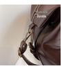 Women's Large Capacity PU Leather Crossbody Shoulder Bag - Versatile and Casual for Outdoor and Commuter Use