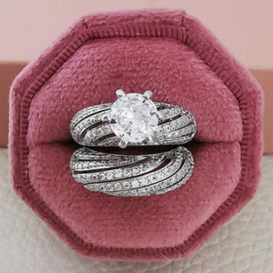 Luxurious Non-Fading Unisex Diamond Wedding Band Set