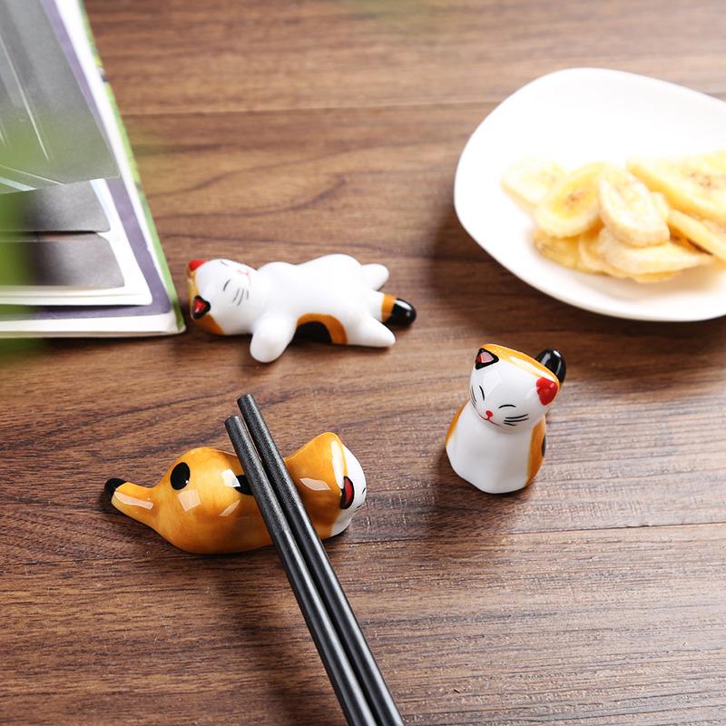 1Pc Chopstick Rest Home Decoration Chopsticks Pillow Hotel Spoon Creative Ceramic Forks Holder Cat Shape