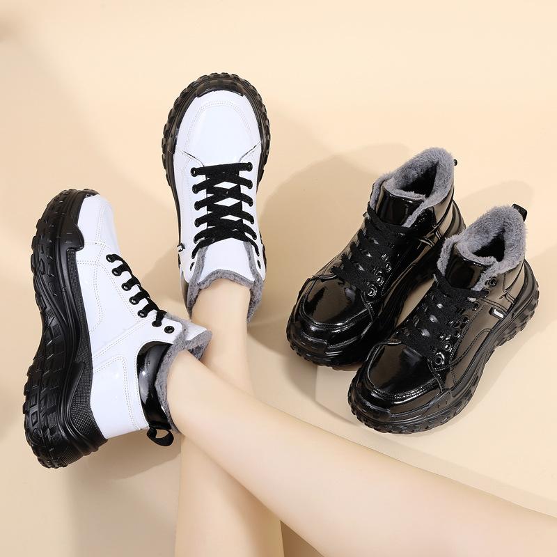 Non-slip waterproof snow boots autumn and winter mid-top Martin shoes wear-resistant shock-absorbing sports shoes women's shoes