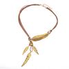 Collar de cuerda de cuero sintético con colgante de plumas de diamantes de imitación bohemios para mujer, joyería