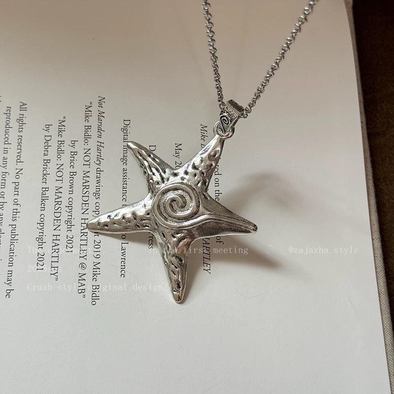

Sweet Cool Spice Girl Silver Starfish Necklace Star Pendant Long Niche Design Millennium Y2K Sweater Clavicle Accessories