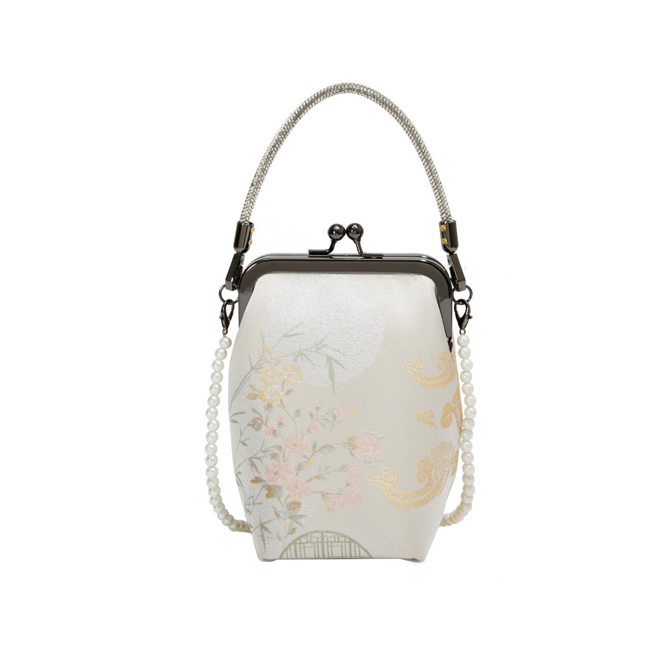 

Новая китайская маленькая сумка женская 2025 новая мода вышивка нитью сумка через плечо маленький ароматный ветер жемчужная цепочка сумка-мессенджер маленькая квадратная сумка грязно-белый