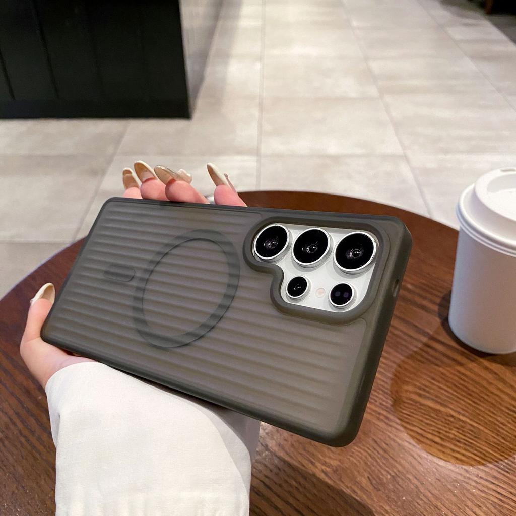 Samsung S25ultra Matte Skin feeling Mobile Phone Case S24plus Corrugated Plane Powerful Magnetic Case