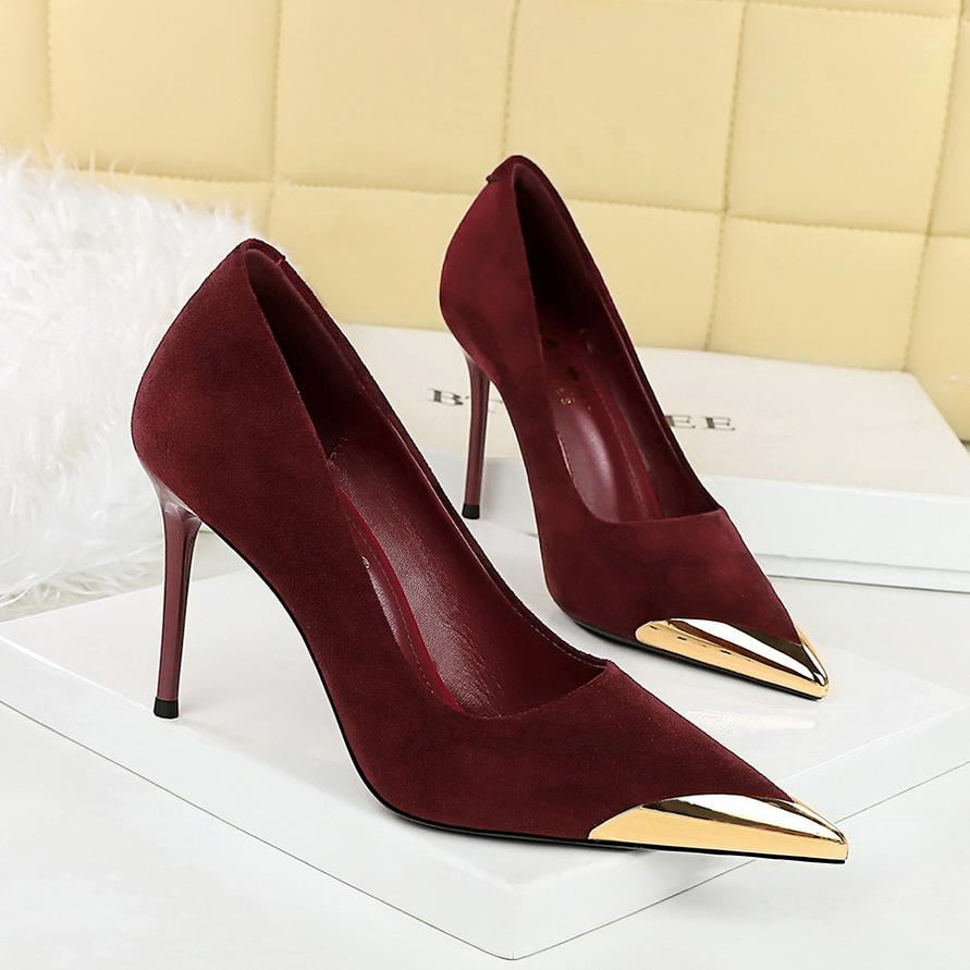 Scarpe da banchetto da donna tacchi alti camoscio scollate a punta in metallo décolleté tacchi super alti