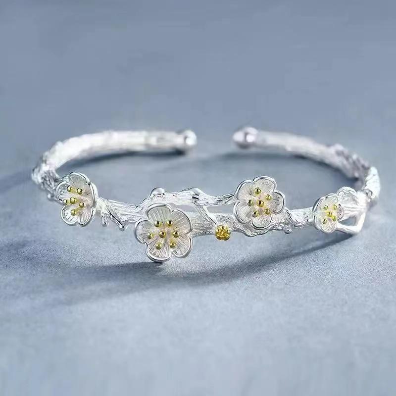 2024 Artistic Plum Blossom Adjustable Bracelet - Fresh, Versatile, and High-End Forest Style