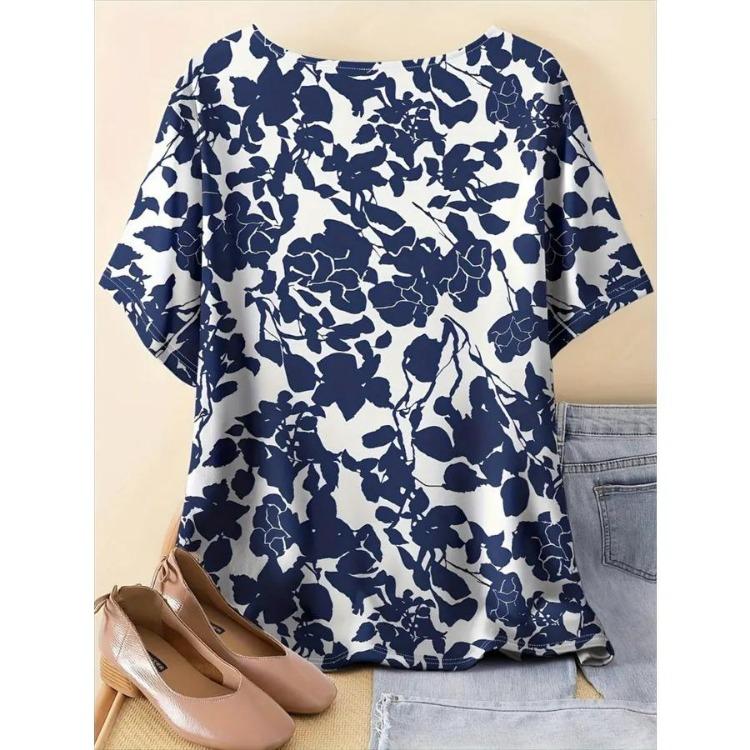 Women Plus Size Floral Print T-Shirt Relaxed Fit Short Sleeve Vibrant Pattern Spring Summer Outings Casual Comfortable Top