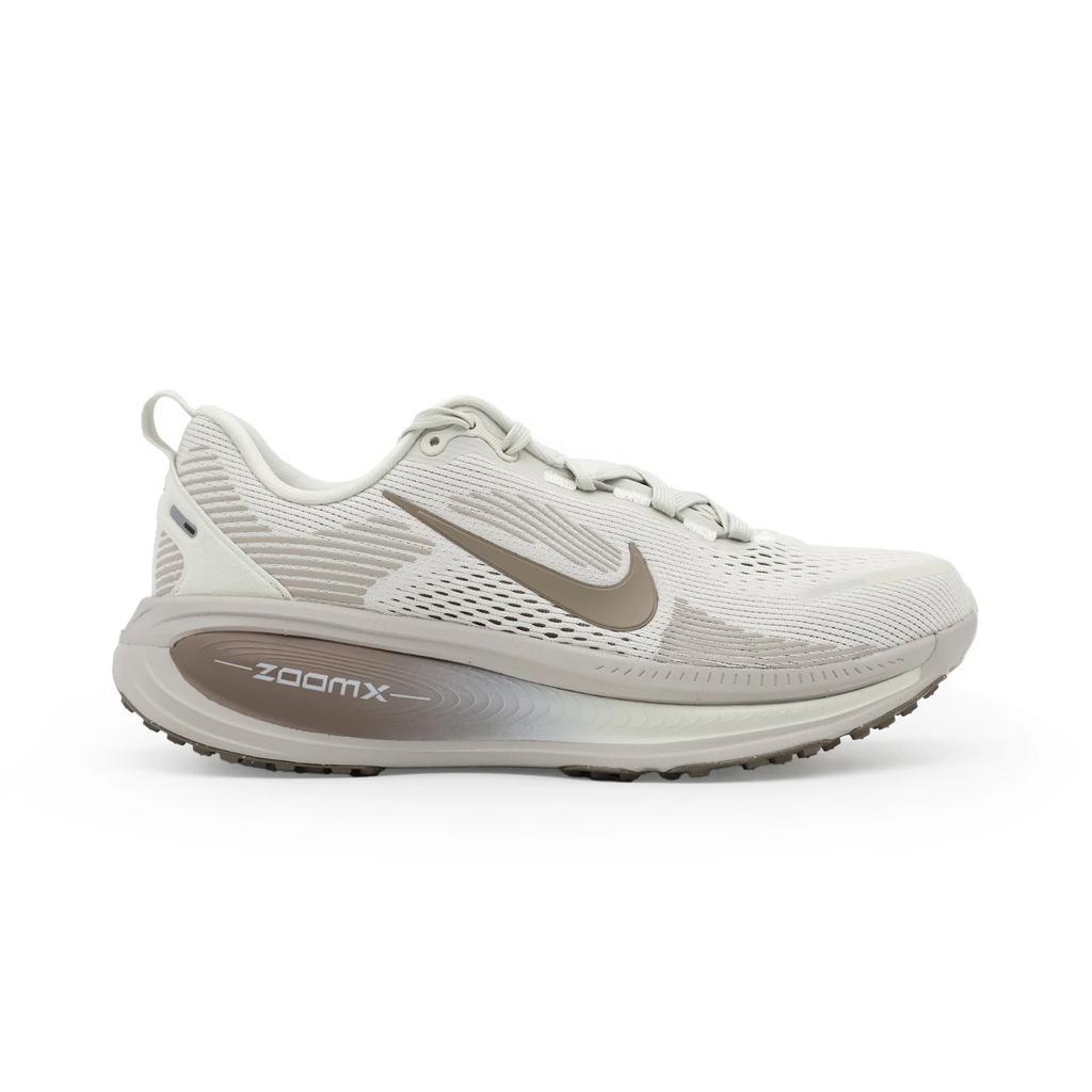 HM6804-003 Nike Vomero 18 Light Bone Phantom College Grey Mink Brown (Women's)