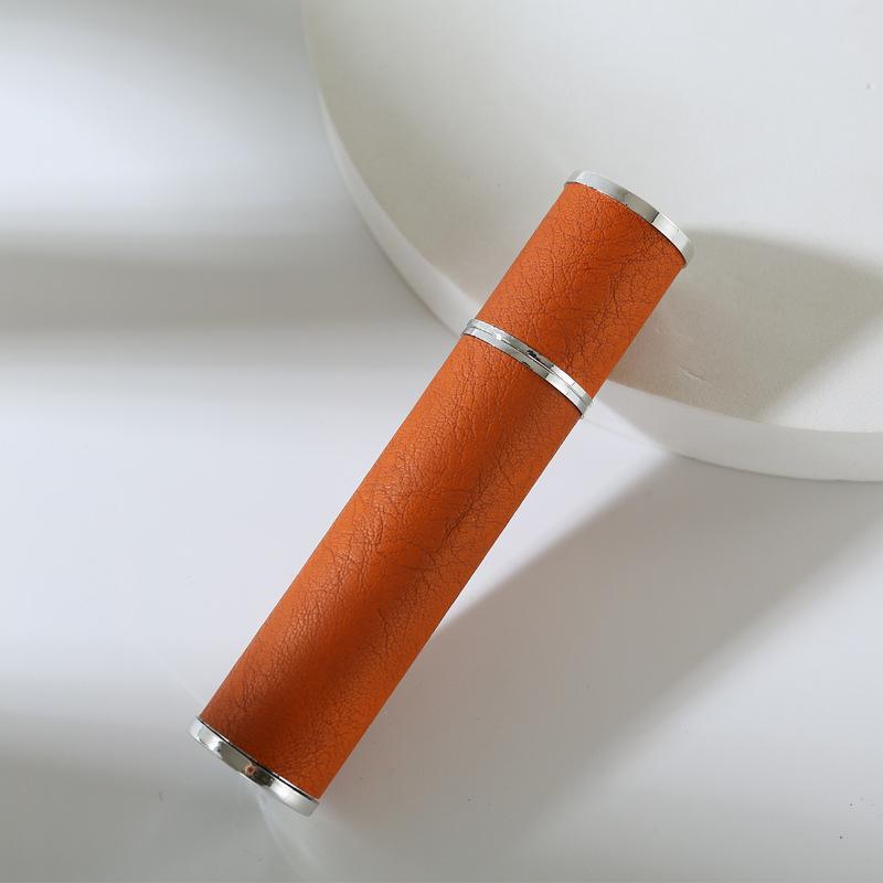Przenośny skórzany atomizer do perfum 12 ml, wielokrotnego napełniania, do podróży, podróży służbowych, codziennego użytku, 3 kolory do wyboru