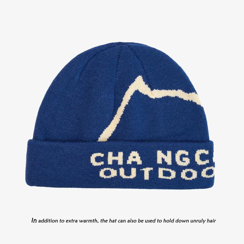 Mountain-style beanie for men, suitable for autumn outdoor hiking and mountaineering, knitted hat with a large head circumference, loose fit, and