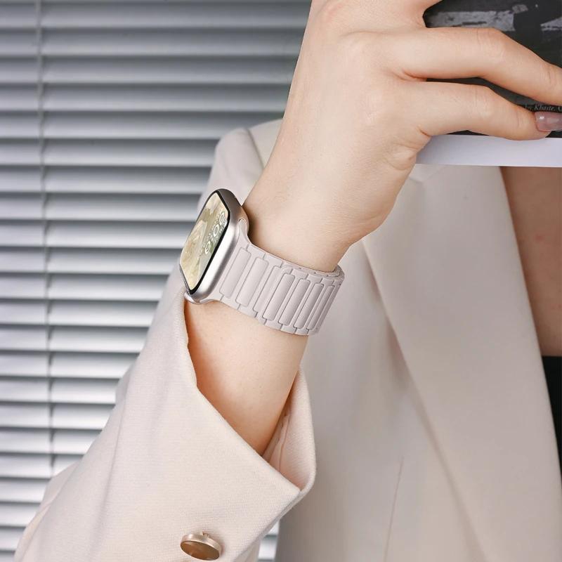 Silicone Strap for Apple Watch Ultra 2 49mm 42mm 45mm 41mm 44mm 40mm Magnetic Band for iWatch Series 10 46mm 9 8 7 6 SE 5 4 3