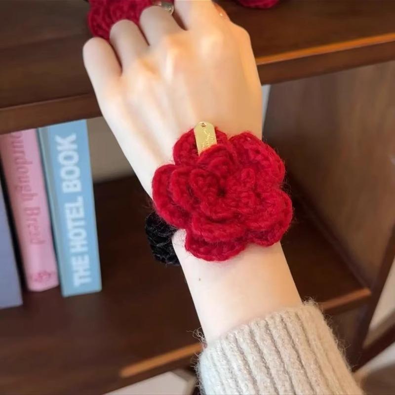 Autumn Winter Red Rose Flower Hair Clip Knitted Shark Back Of Head Temperament Accessory Loop Rope