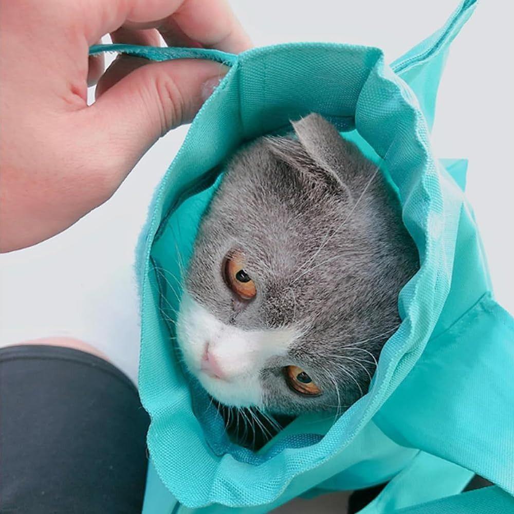 Anti-Scratching Cat Carrier Pouch Folds Tote Design Cat Carrier Bag Breathable Washable Cat Grooming Tote Bag for Nail Trimming
