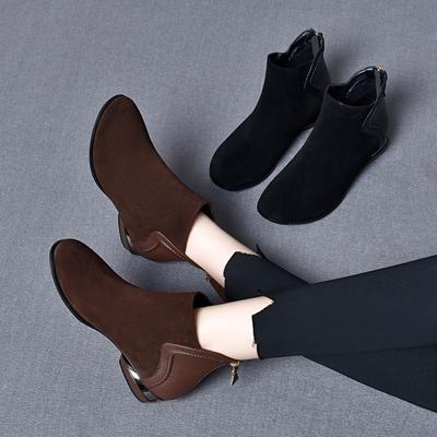 Round Head Short Boots Women's New Sheepskin Rear Zipper Flat Bottom Boots Niche Personality Low Heel Leather Boots