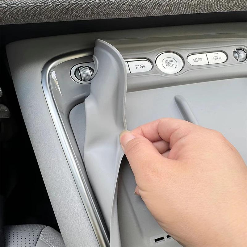For BYD Sealion 05 EV 2025~2027 Car Central Control Wireless Charging Silicone Pad Water Cup Holder Pad Interior Accessories