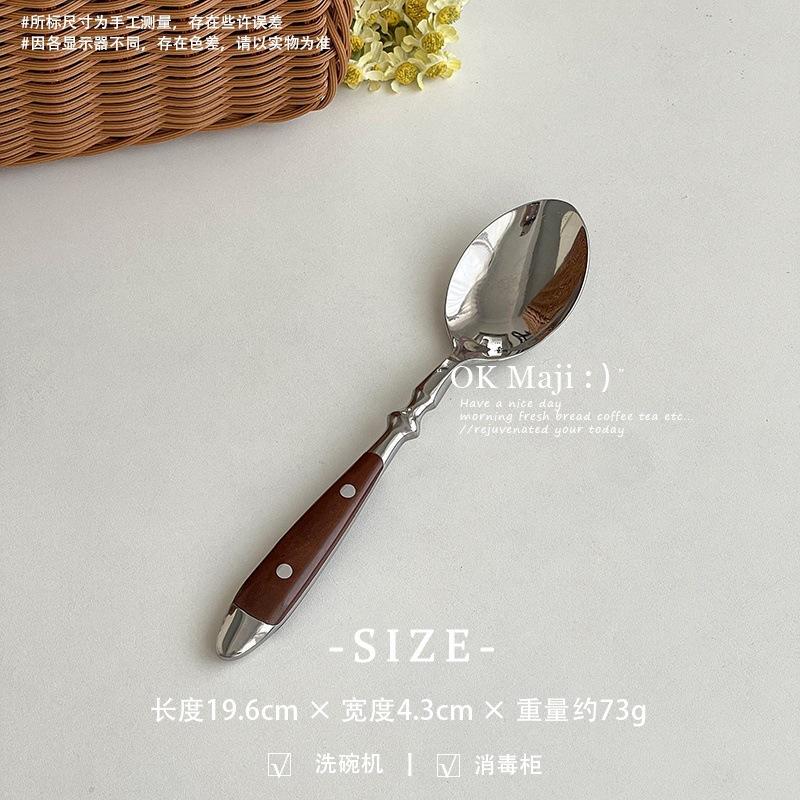 Steak Tableware, Household Stainless Steel Knives, Forks, Spoons, Retro Desserts, Spoons and Forks, a Full Set of Western Tableware Sets