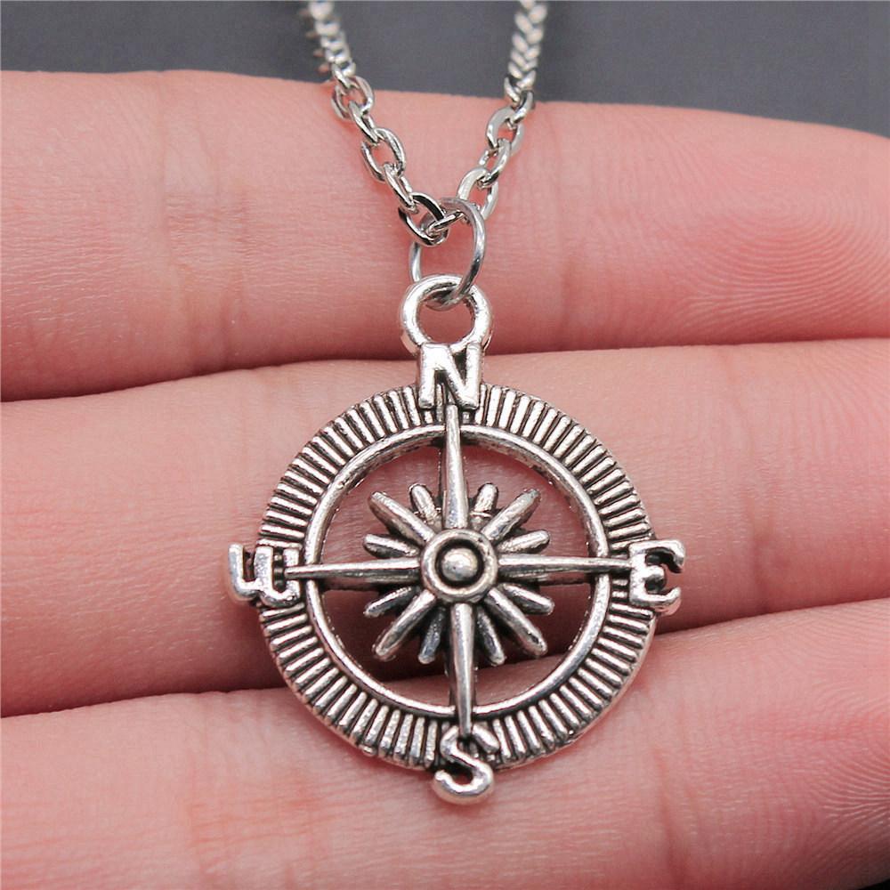 Halskette am Hals 43cm Kette Raumfahrt Reise Kinderschmuck Materialien QN066