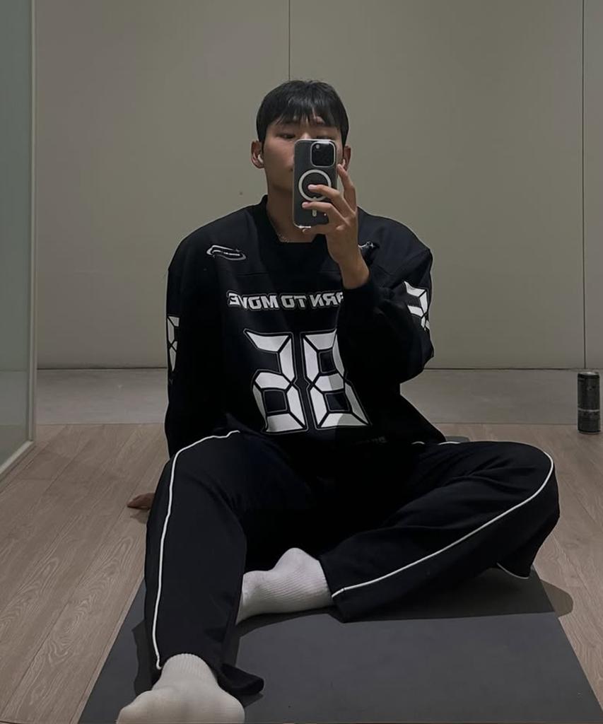 Leijibi [Summer] Giant Fit Line Track Pants Wide Gymwear Training Workout Wear Elastic Waist Pants M Black