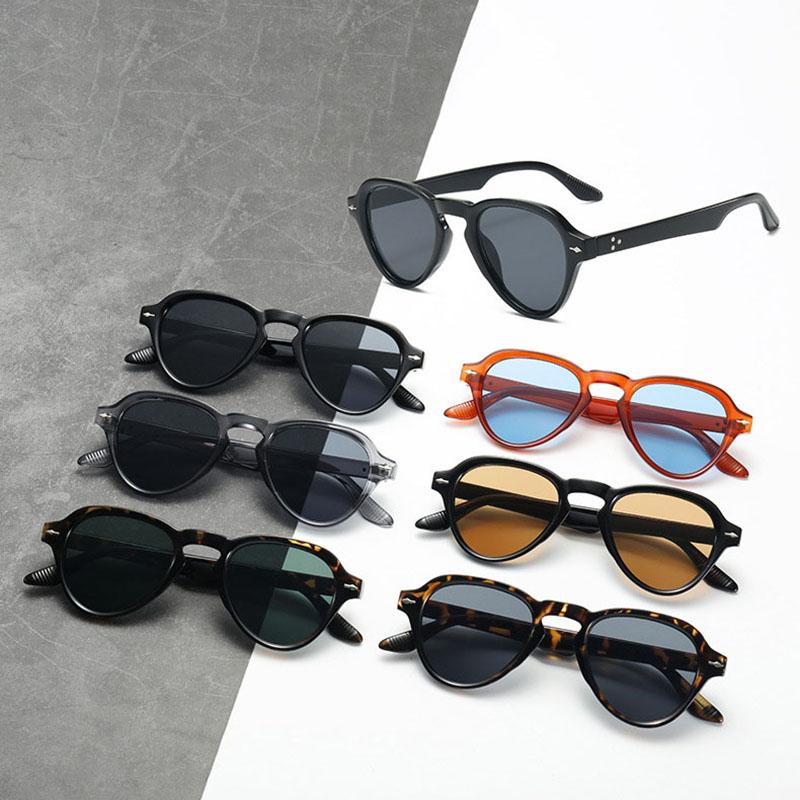  Ins Popular Fashion Oval Sunglasses Men Gradient Shades UV400 Vintage Rivets Women Trending Sun Glasses