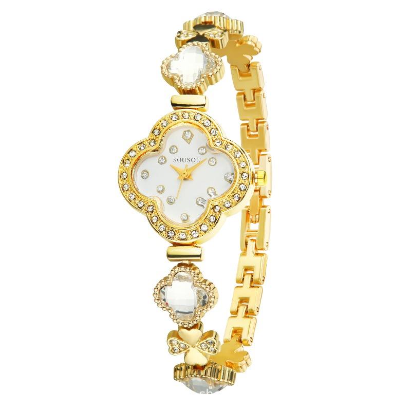 Fashionable temperament, light luxury, diamond studded bracelet, women's quartz watch, clover shaped wristwatch