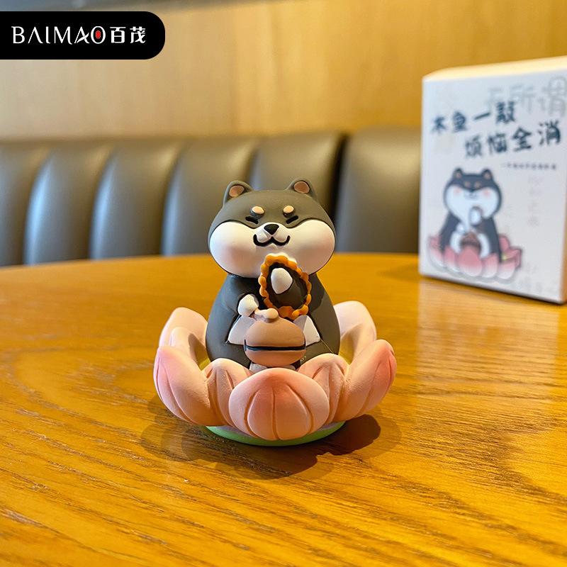 Cartoon Exquisite Resin Handicraft Desktop Small Ornament, Original Buddhist Good Luck Lotus Lotus Pig Cute Handmade Figurines