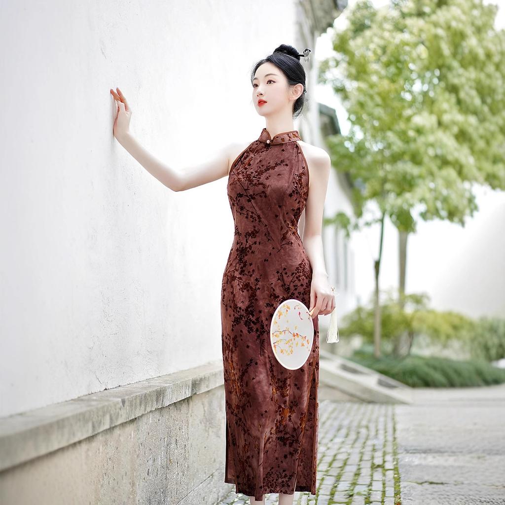 1011 Summer and Autumn New Chinese Neck Cheongsam Skinny Medium and Long Dress Wedding Banquet Slim Women's Clothing Performance Generation