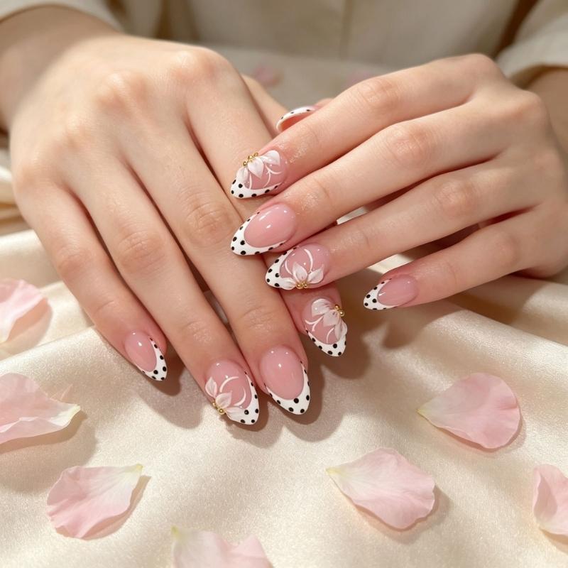 Flower Detail Press On Nail Manicure Kit With Soft Pink French Edge Design, Dot Pattern Finish and 24 Piece Multi Size Wear for Party Styling