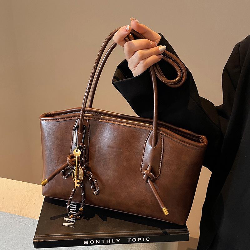 2024 Autumn/Winter Women's High-End Retro Large Capacity Shoulder Tote Handbag