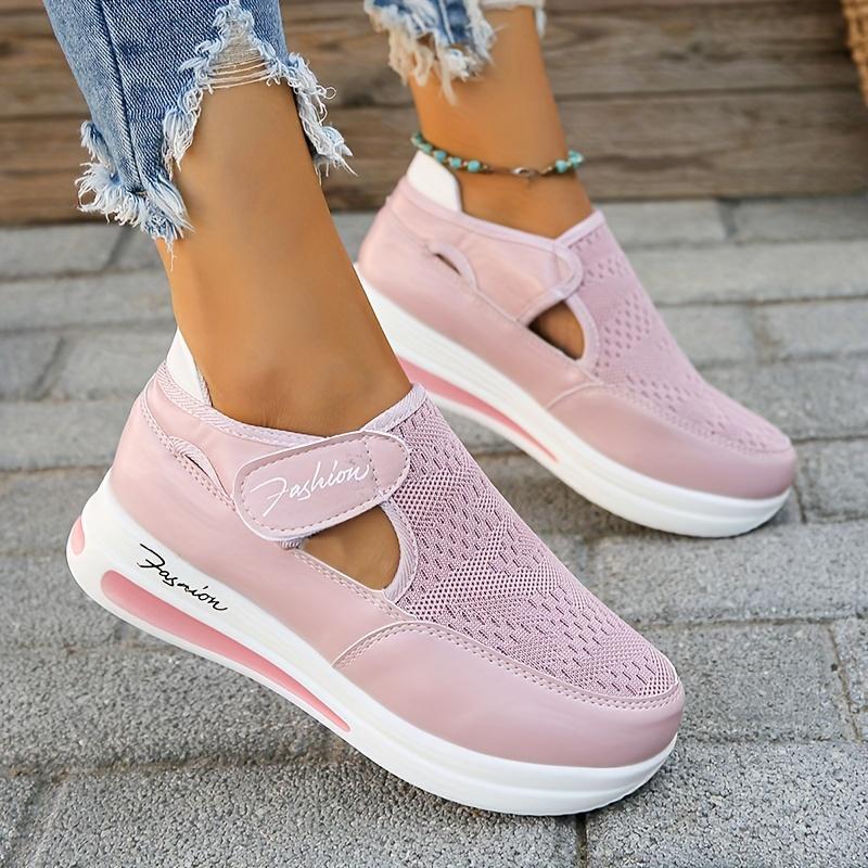 New large-sized casual single shoes for women in spring and summer, featuring flat woven breathable Velcro casual mesh