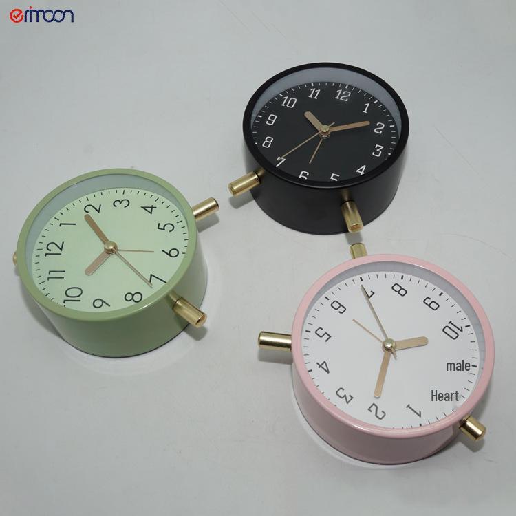 European Minimalist Children's Silent Quartz Alarm Clock