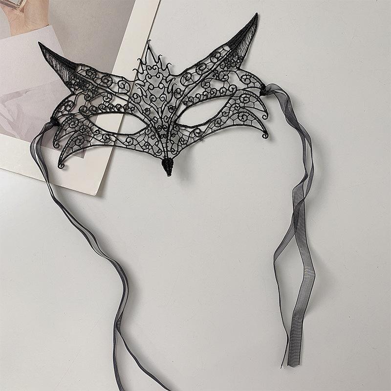 Halloween Costume Mask Vintage Masquerade Party Mask Lace Eye Mask Exquisite For Dance Parties Festive Events Theatrical
