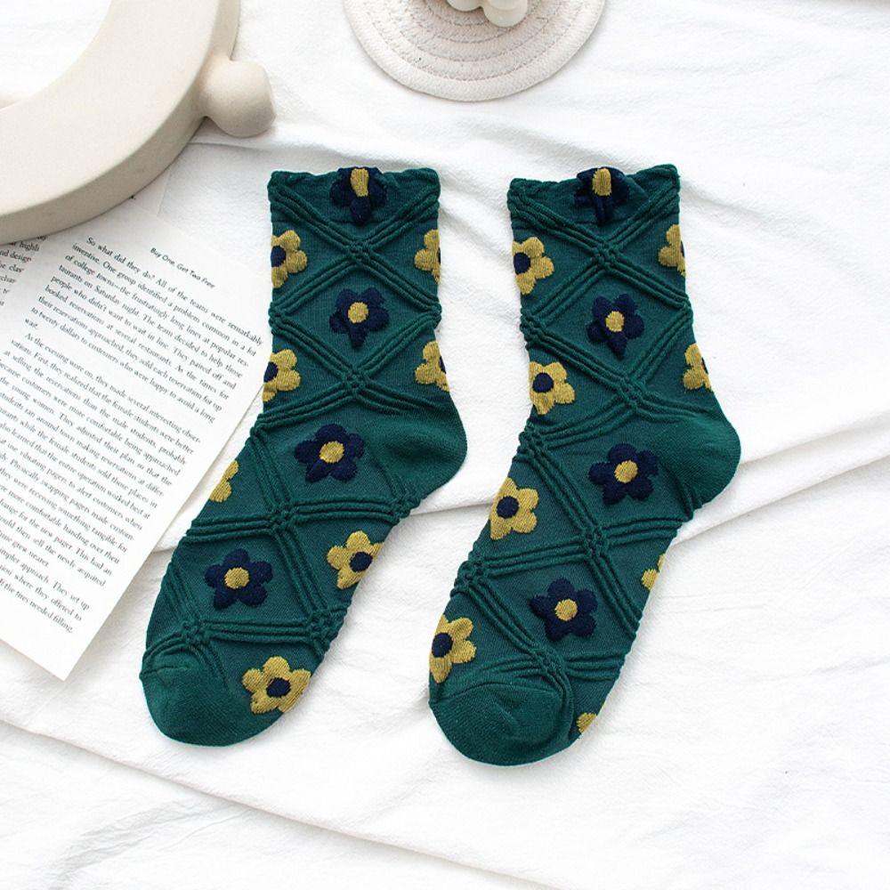 5Pairs Breathable Women Cotton Socks Embroidery Autumn Flower Socks  Autumn Winter