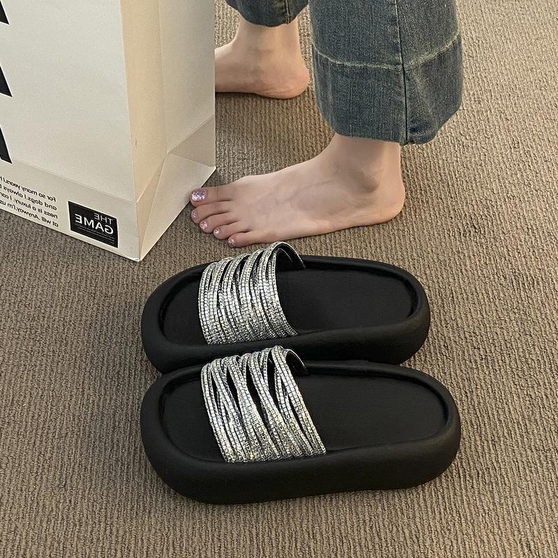 

Muffin thick bottom heightening rhinestone cool slippers women s summer wear new versatile temperament beautiful beach one-word drag 40