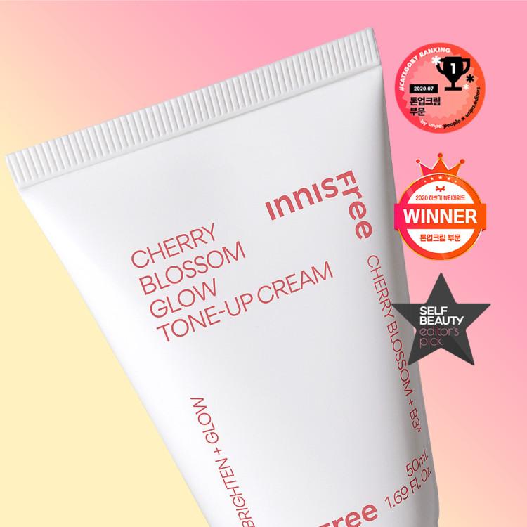 Innisfree Cherry Blossom Glow Ton-up-Creme, 50 ml (Feuchtigkeitscreme, Toning-Creme, Aufhellungscreme, ohne Foundation), Koreanische Kosmetik