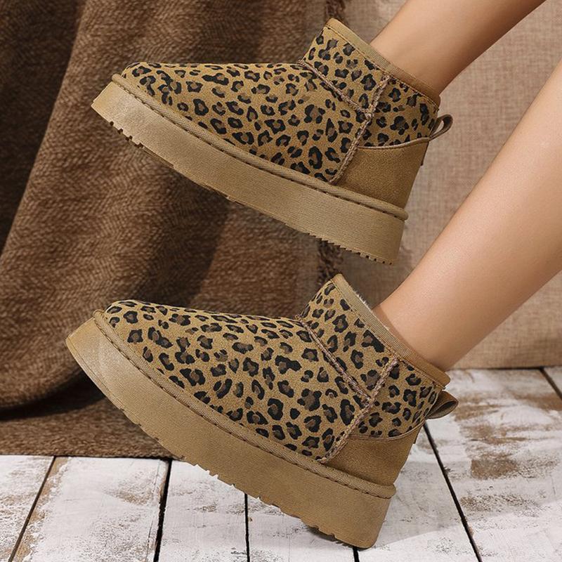 

Fashion 2025 Winter Leopard Snow Boots for Women Slip On Short Plush Warm Ankle Boots Woman Fashion Faux Suede Platform Booties Female 41