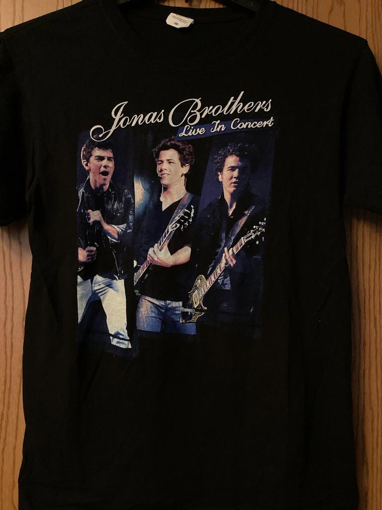 Jonas Brothers - “Live In Concert” Tour 2010 - Black Shirt - 2 Sided - M- Anvil